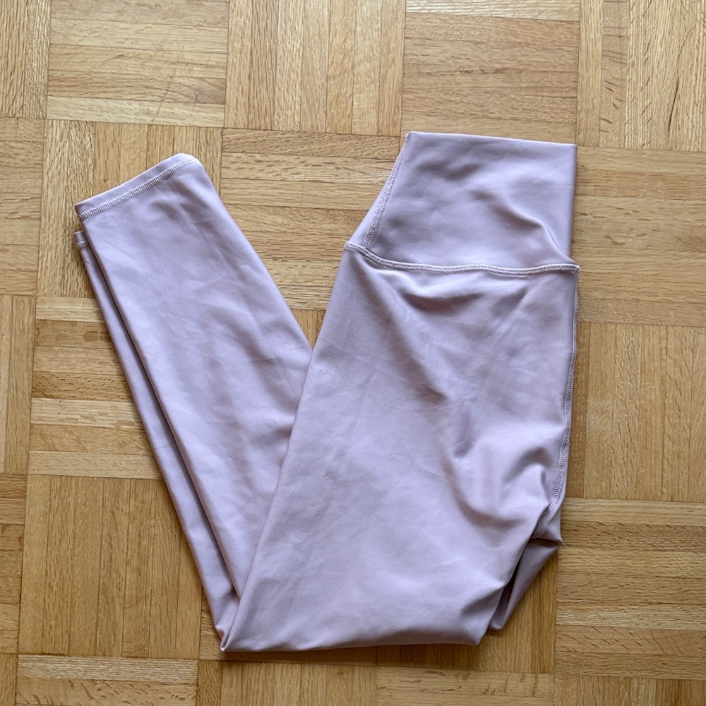 ALO Yoga High-Waist Leggings in Blush Pink